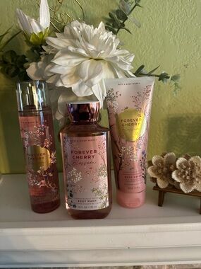Bath & Body Works Forever Cherry Blossom Set - Pink & Gold Accents
